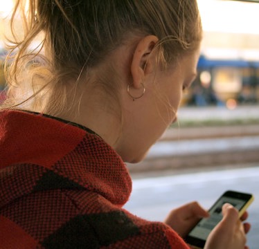 Vi utvecklar hela tiden våra digitala lösningar. Syftet med tjänsterna är att öka kassaflödet för er som uppdragsgivare och att skapa smidiga och lättillgängliga lösningar för era kunder.
