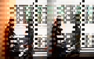 En av fem är inte säker på sin framtida anställning men få är förberedda för sämre tider